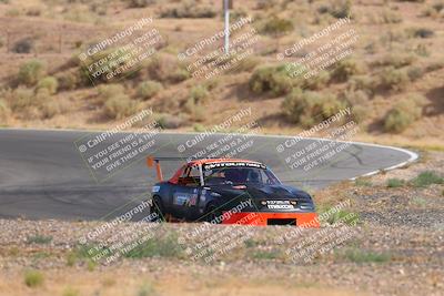 media/Jun-01-2025-CalClub SCCA (Sun) [[eae223c5dd]]/Group 2/Race 2/